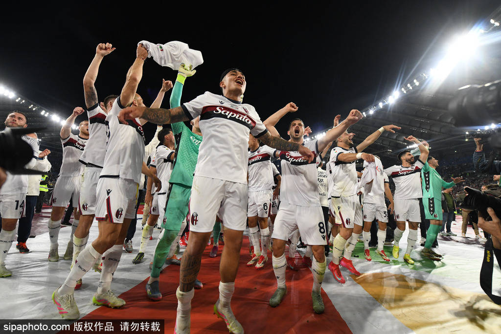 重磅!意甲首例海外联赛或在澳洲上演!米兰科莫远征袋鼠国,圣西罗为冬奥让路,球迷炸锅了?